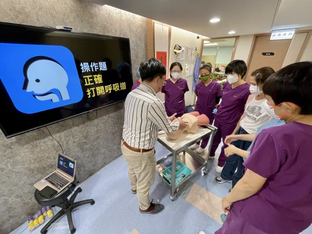 信德診所急救訓練的課程現場